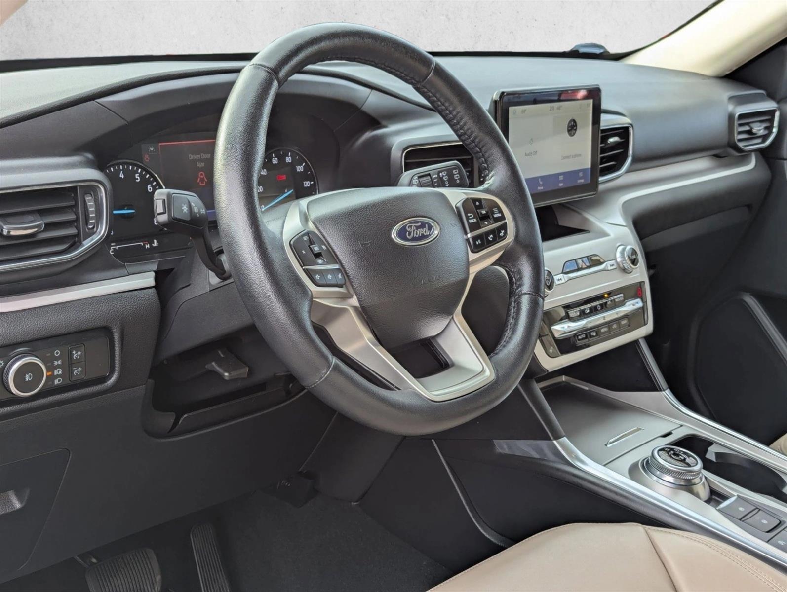 Thumbnail: 2024 Ford Explorer - 3