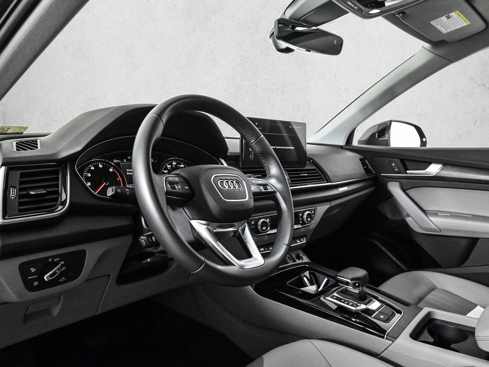 Thumbnail: 2023 Audi Q5 - 3