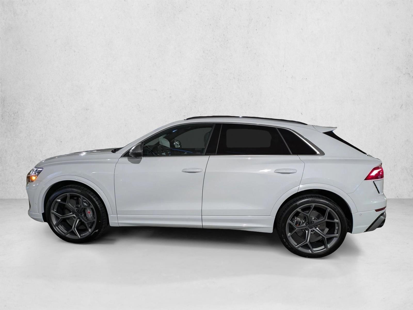 Thumbnail: 2026 Audi RS Q8 - 2