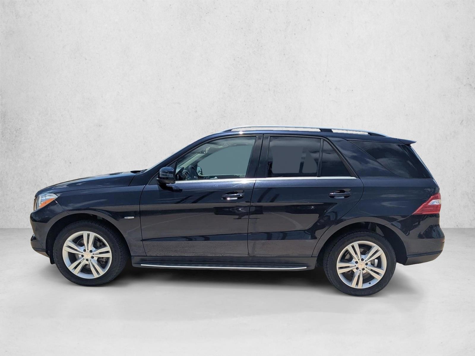 Thumbnail: 2012 Mercedes-Benz M-Class - 2