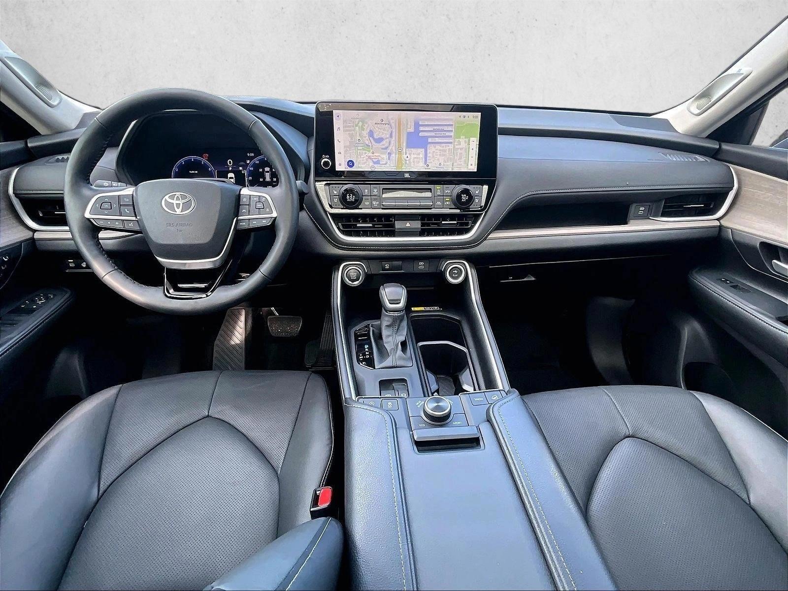 Thumbnail: 2026 Toyota Grand Highlander - 4