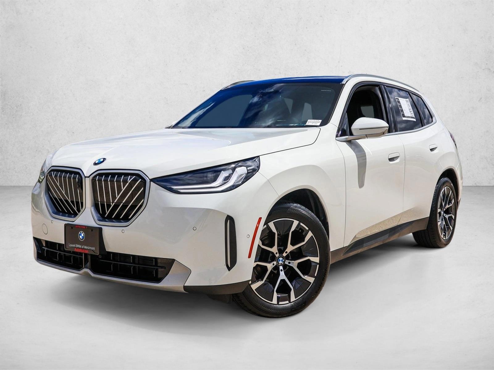 Thumbnail: 2026 BMW X3 - 1