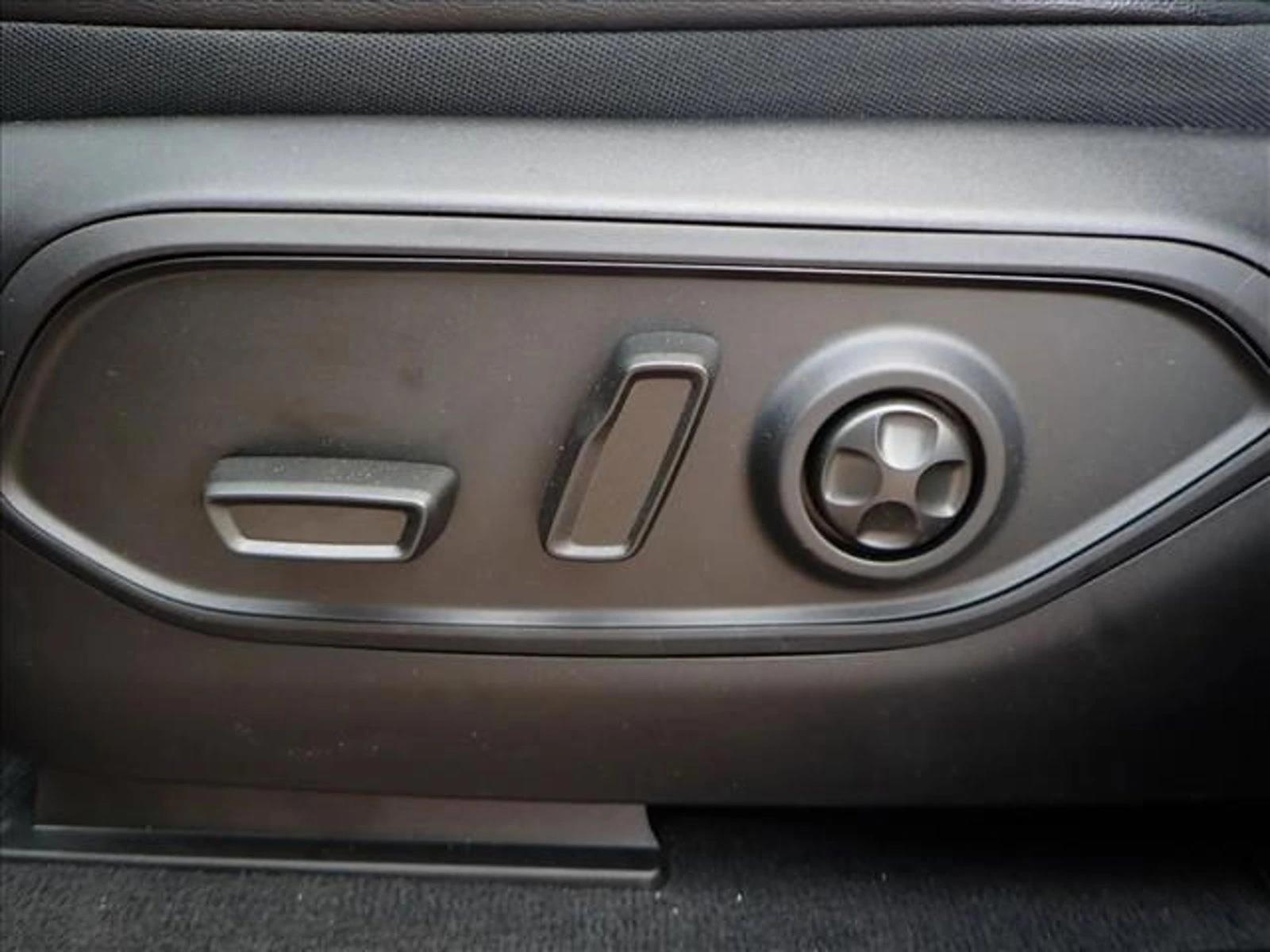 Thumbnail: 2026 Jeep Grand Cherokee - 4