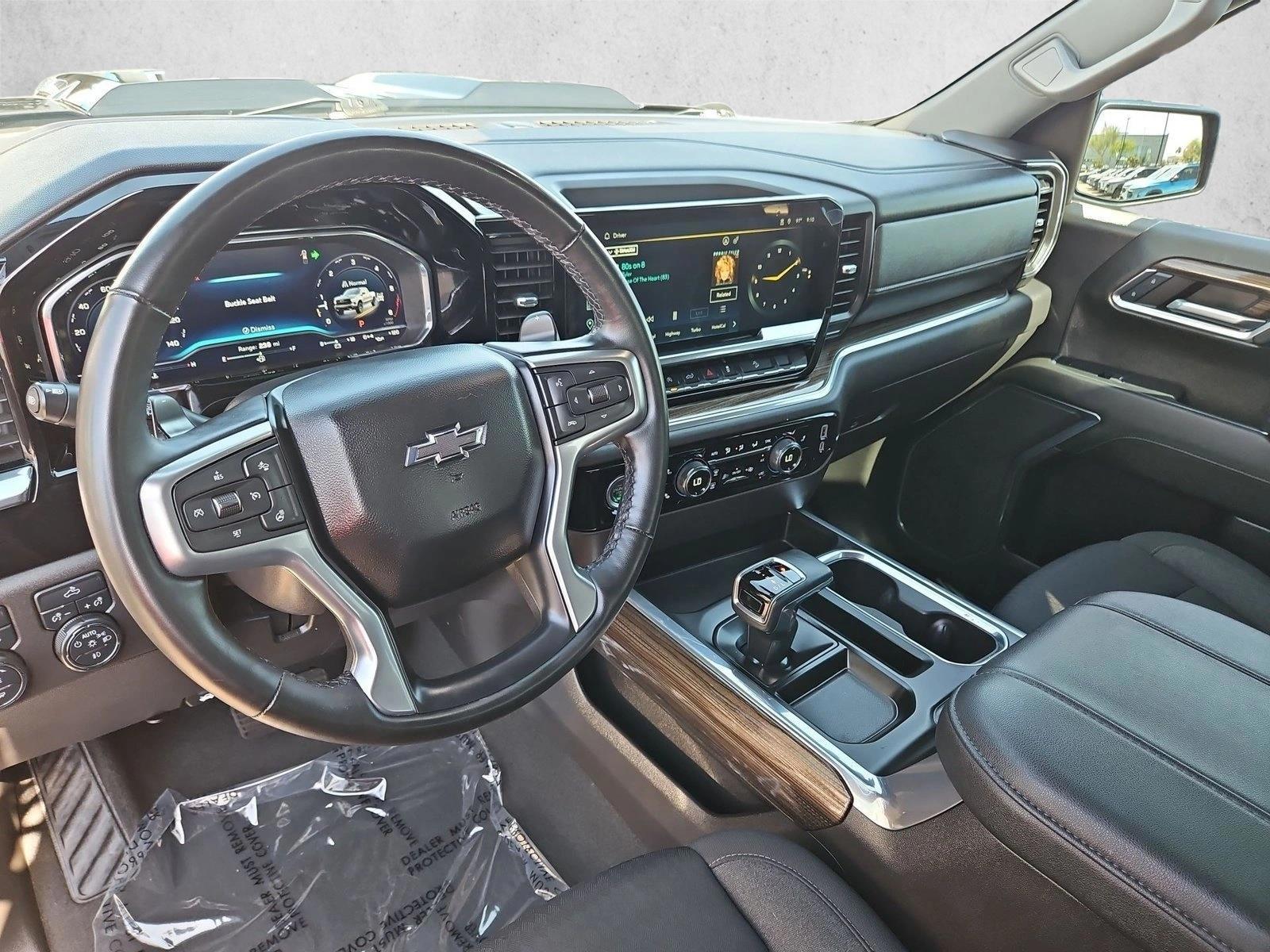 Thumbnail: 2024 Chevrolet Silverado 1500 - 4