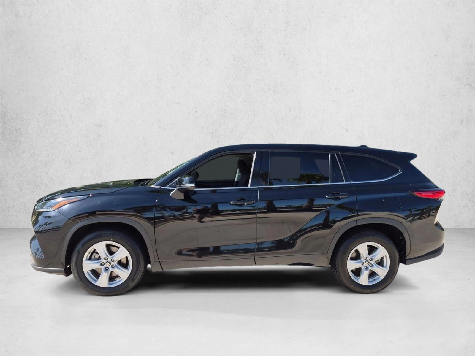 Thumbnail: 2021 Toyota Highlander - 2