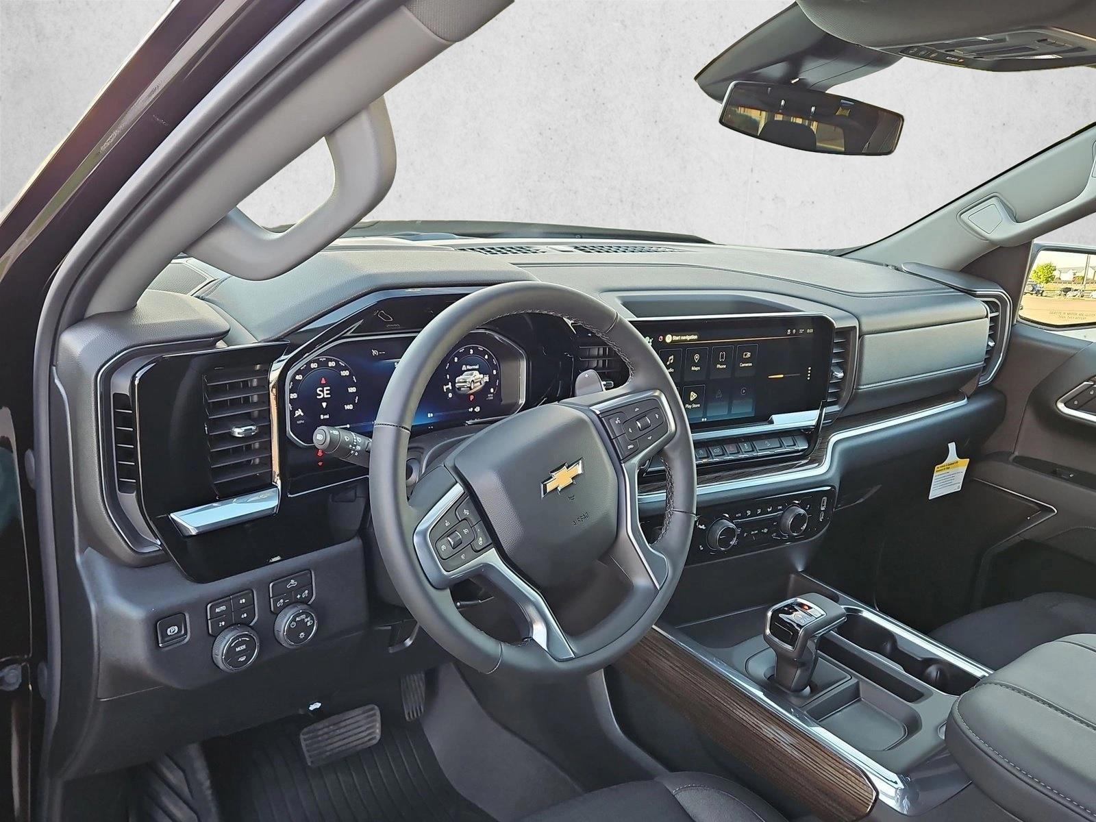 Thumbnail: 2026 Chevrolet Silverado 1500 - 3