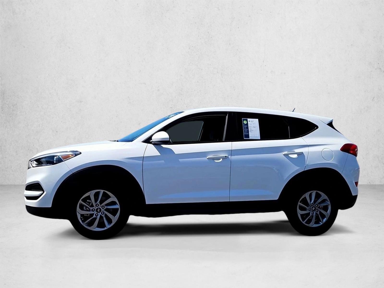 Thumbnail: 2016 Hyundai Tucson - 3