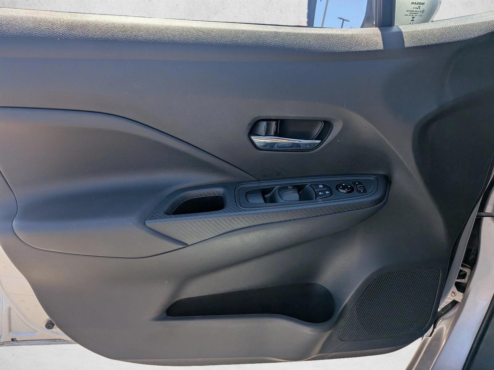 2025 Nissan Versa Sedan SV - Photo 10