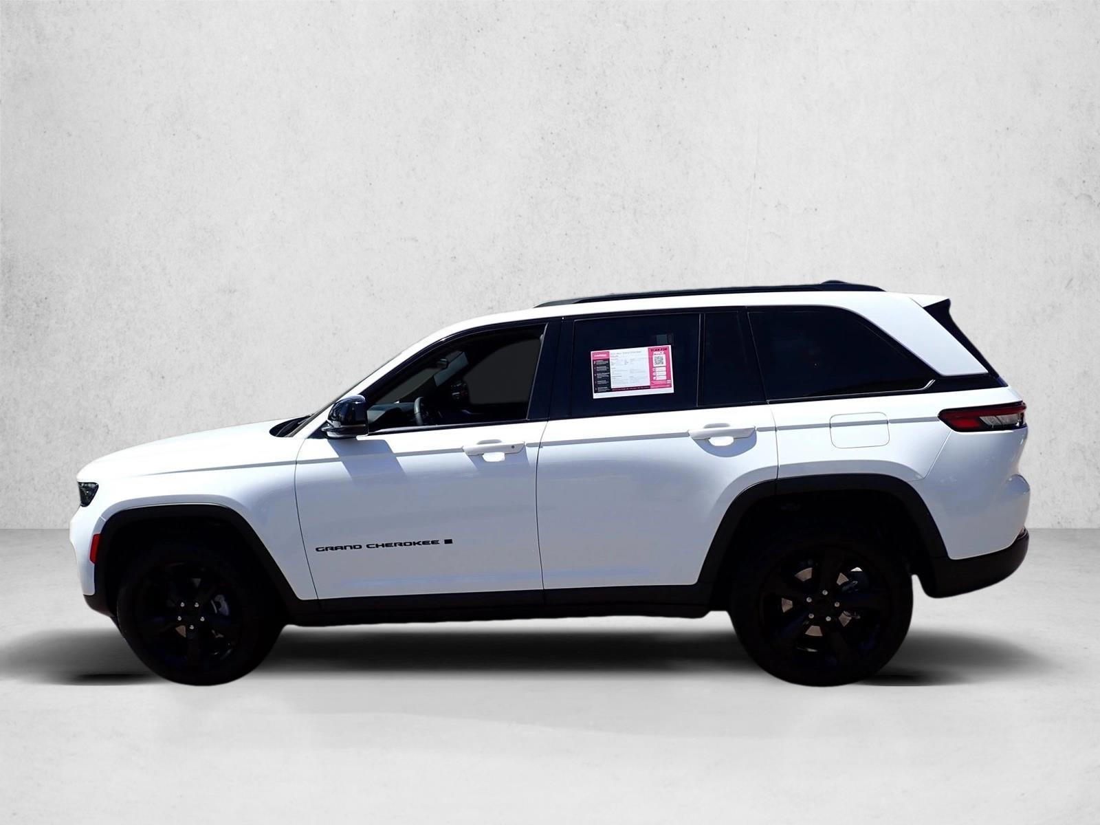 Thumbnail: 2023 Jeep Grand Cherokee - 2