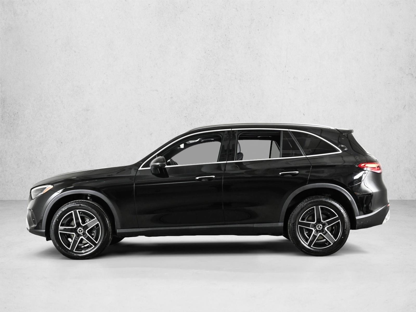Thumbnail: 2026 Mercedes-Benz GLC - 2