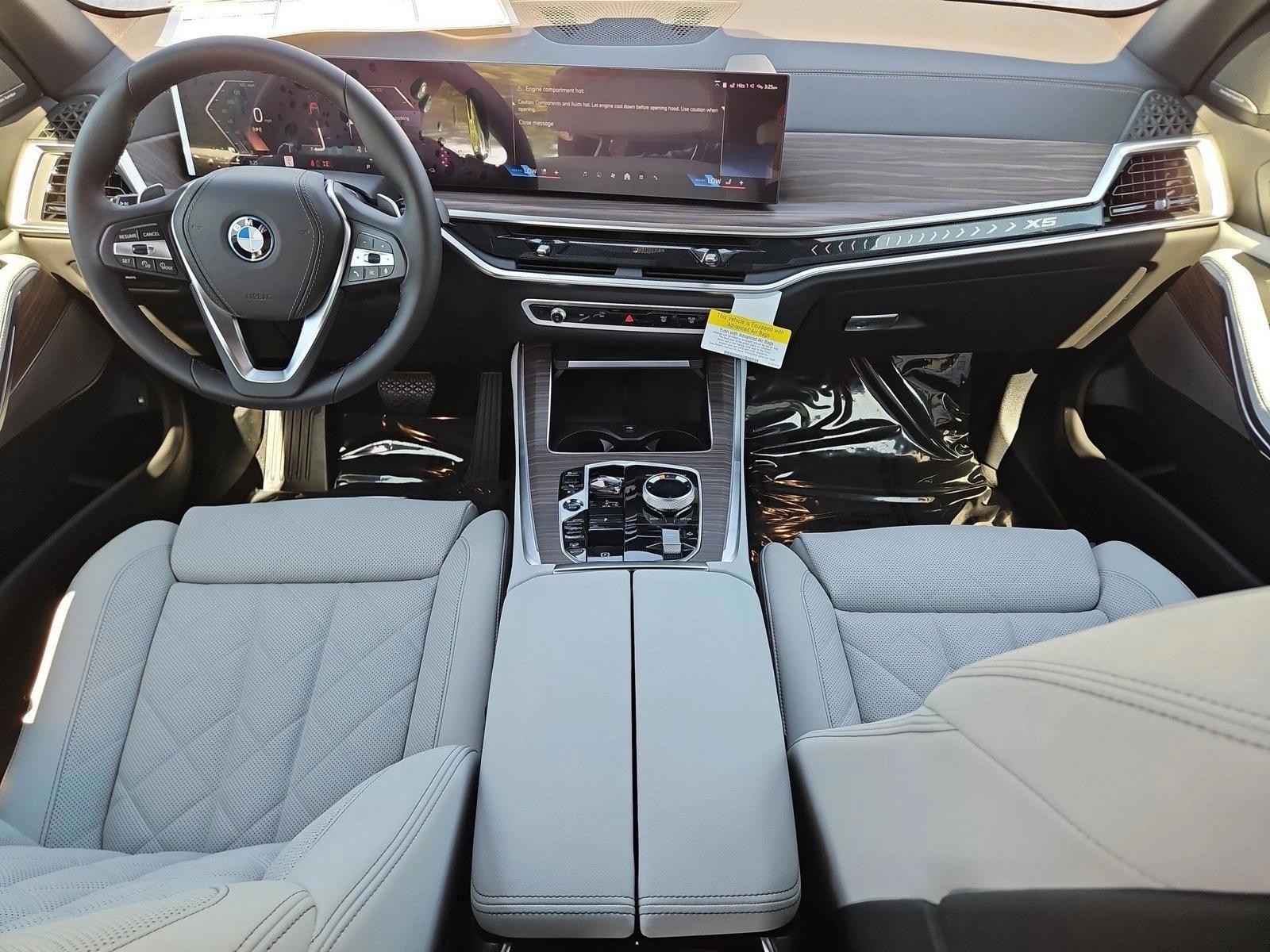 Thumbnail: 2026 BMW X5 - 3