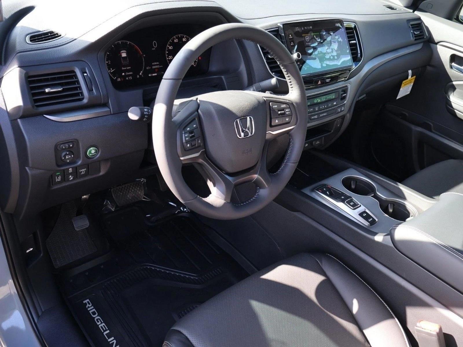 Thumbnail: 2026 Honda Ridgeline - 3