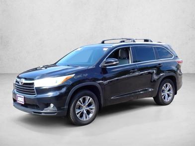 2015 Toyota Highlander XLE -
                  Centennial, CO