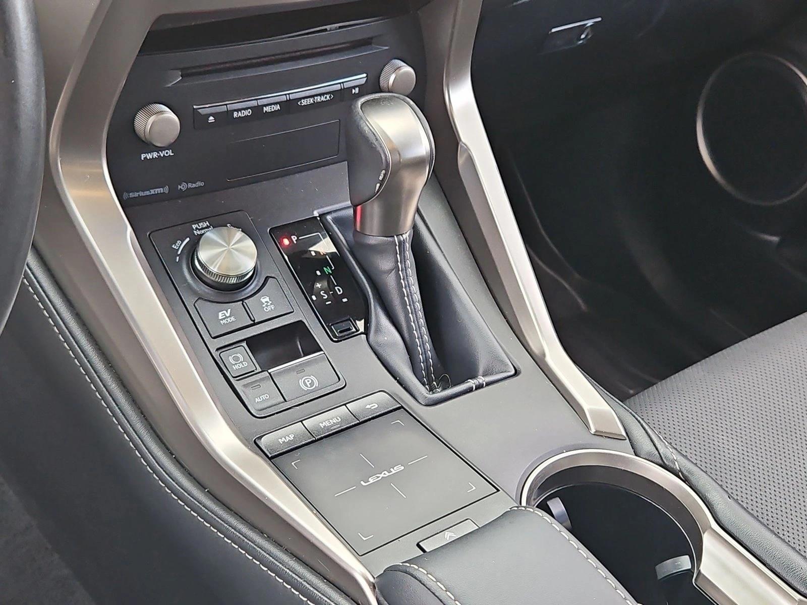 2019 Lexus NX Hybrid 300h - Photo 12