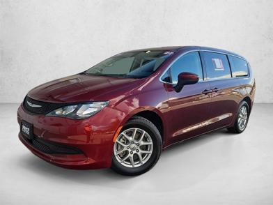 2022 Chrysler Voyager