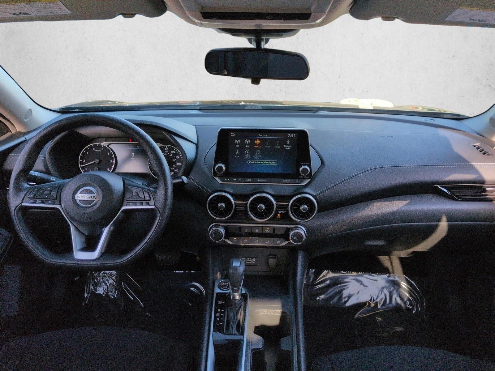 Thumbnail: 2023 Nissan Sentra - 4