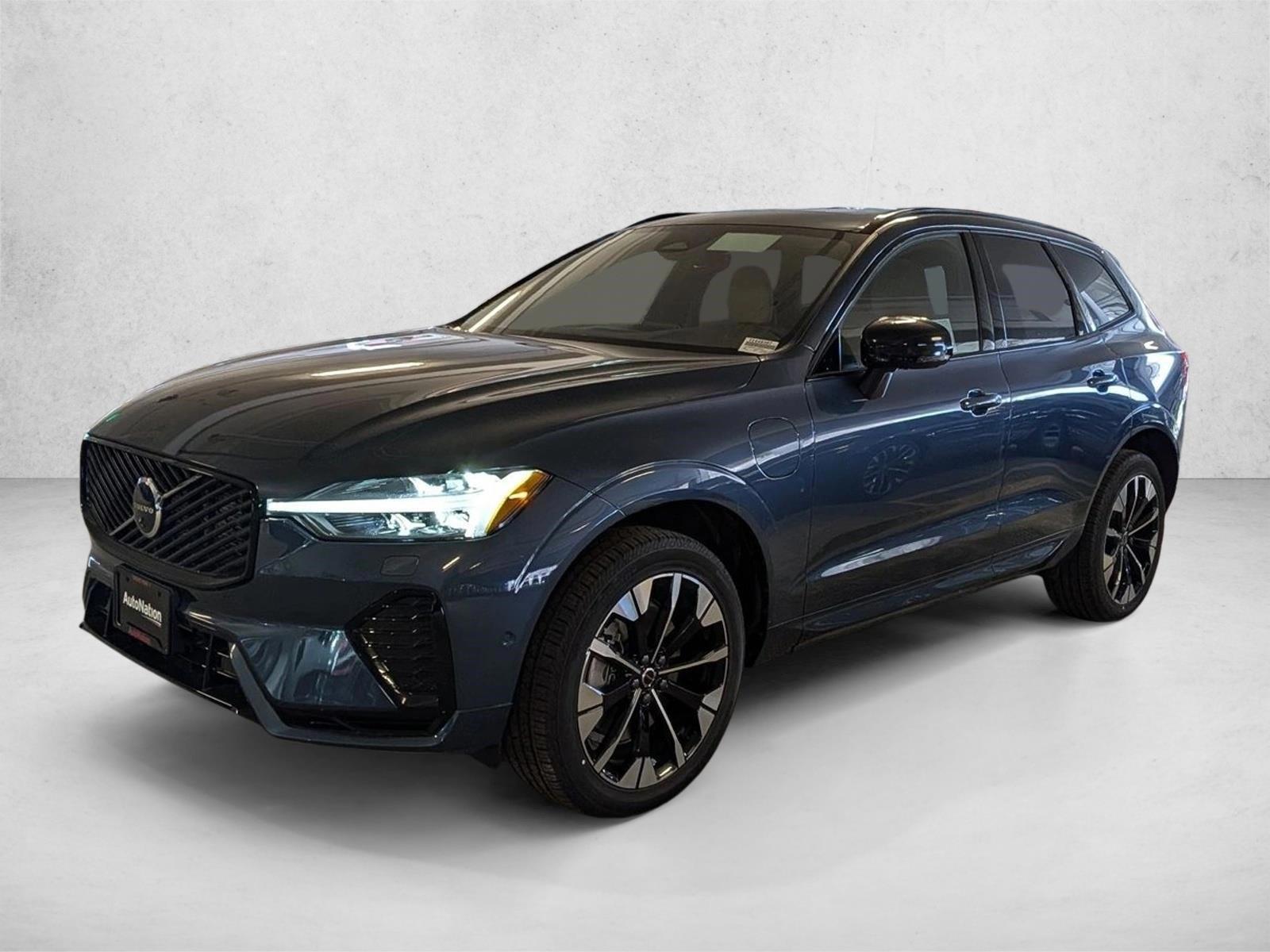 Thumbnail: 2026 Volvo XC60 - 1