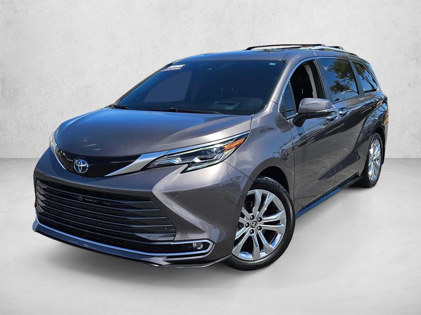 Thumbnail: 2024 Toyota Sienna - 1