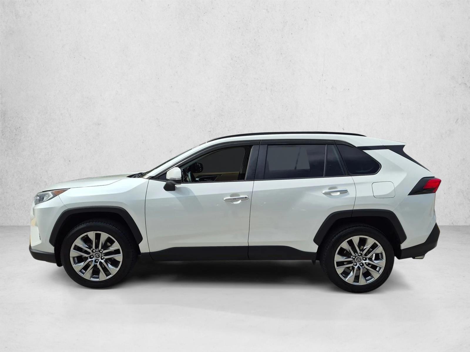 Thumbnail: 2019 Toyota RAV4 - 2