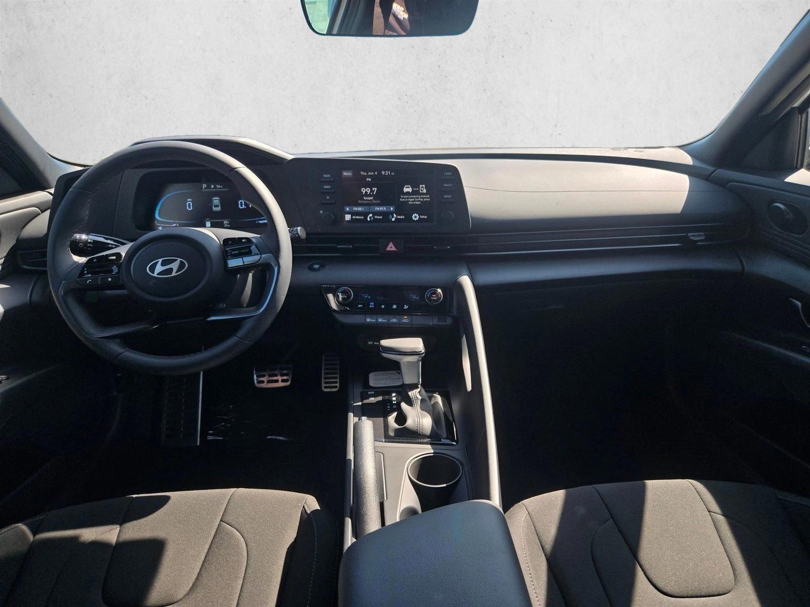 Thumbnail: 2026 Hyundai Elantra - 4