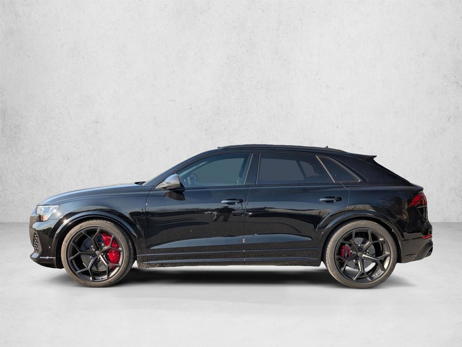 Thumbnail: 2026 Audi RS Q8 - 2
