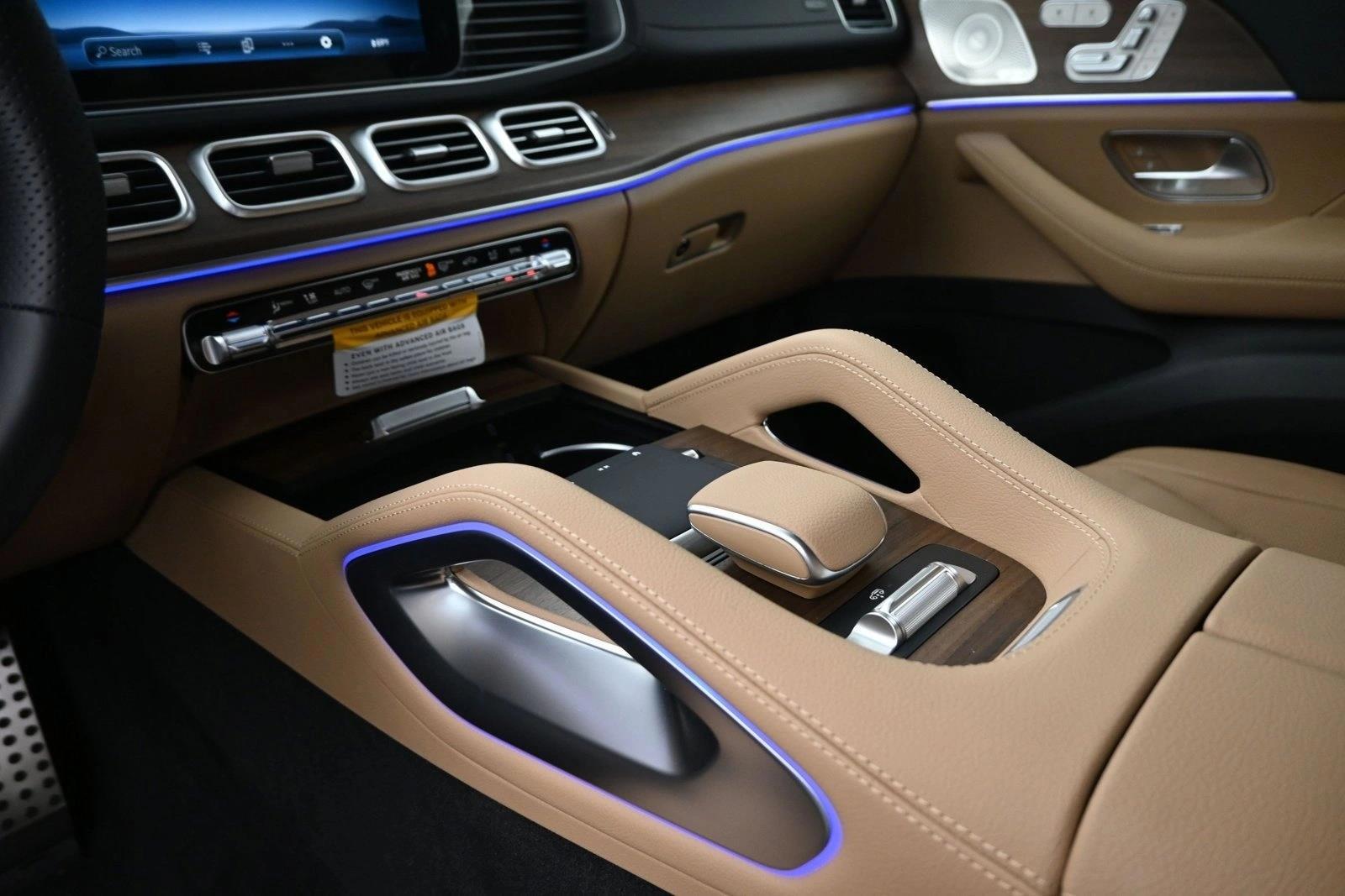 Thumbnail: 2026 Mercedes-Benz GLS - 4
