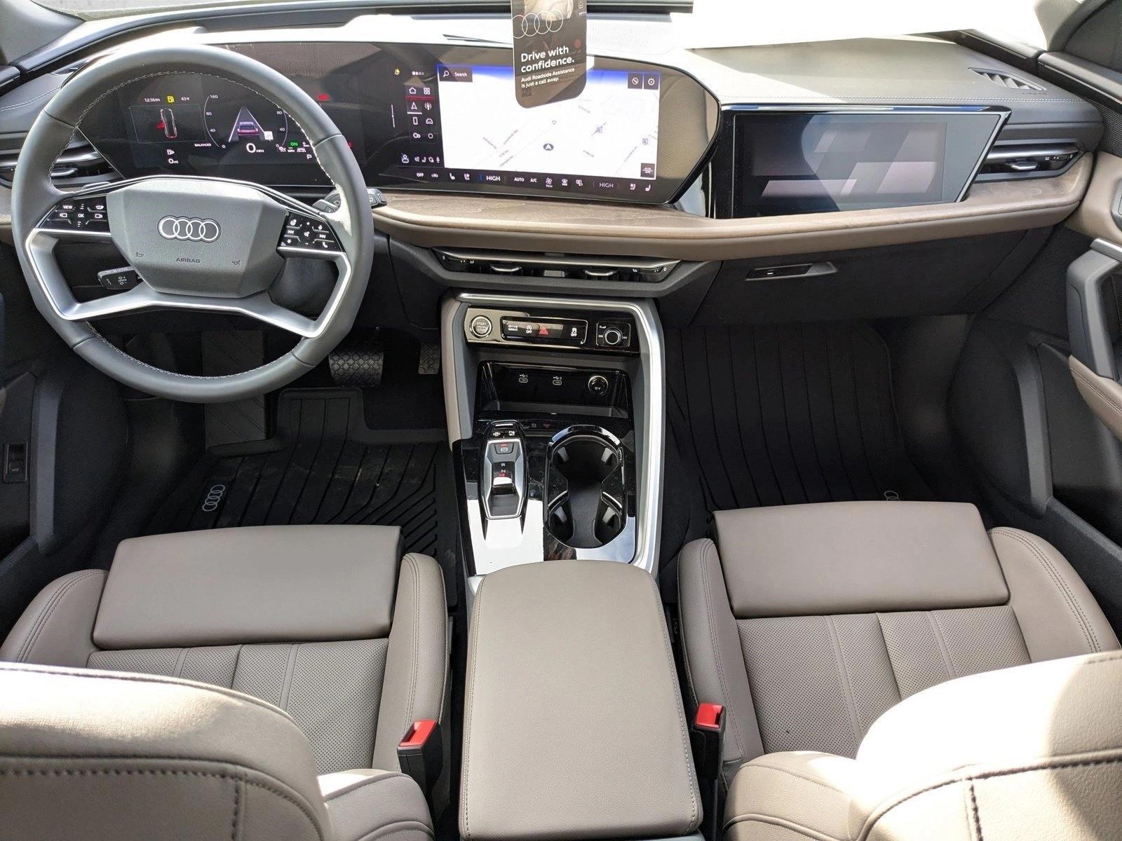 Thumbnail: 2025 Audi Q5 - 4