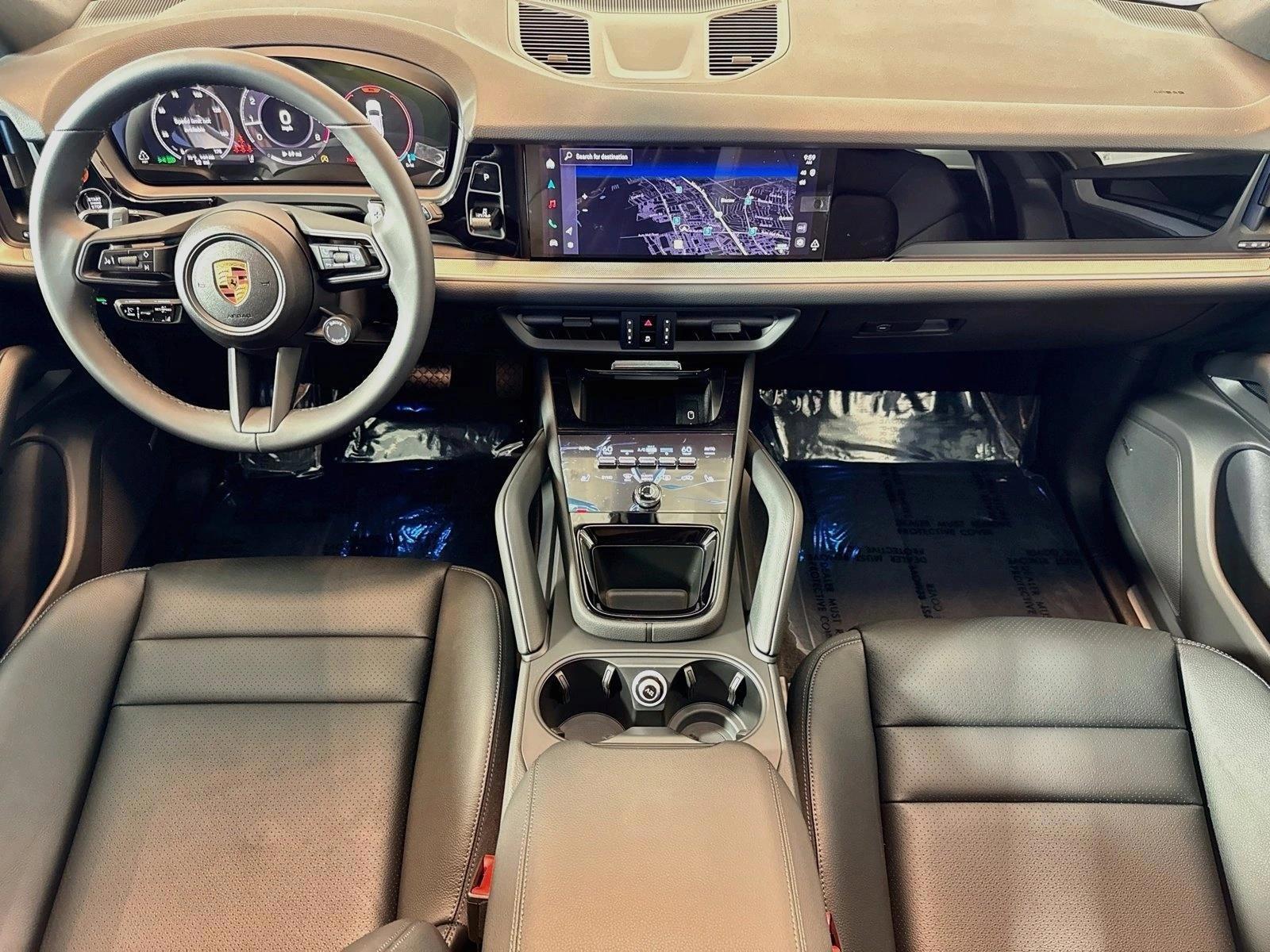 Thumbnail: 2026 Porsche Cayenne - 4