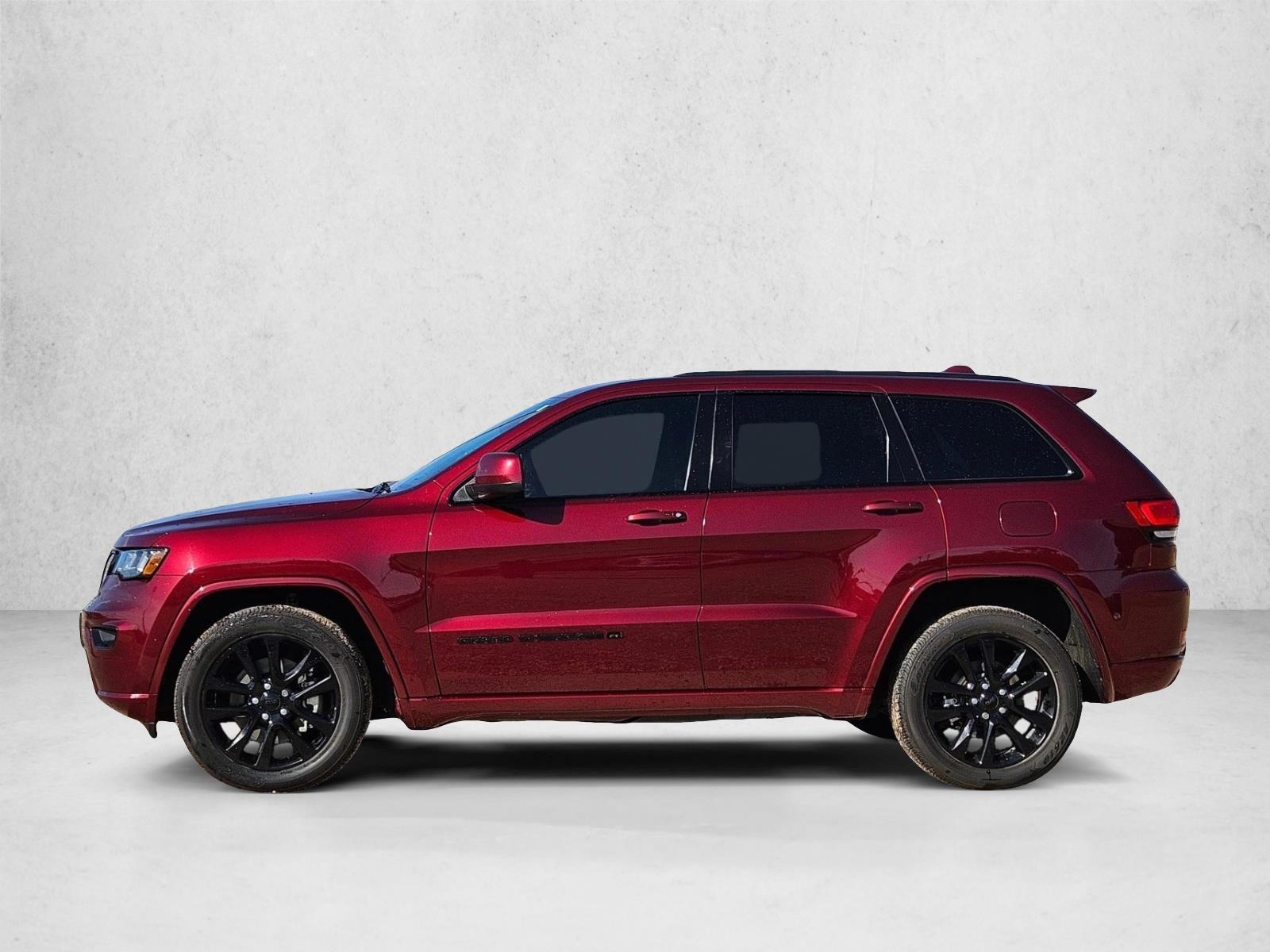 Thumbnail: 2022 Jeep Grand Cherokee - 2