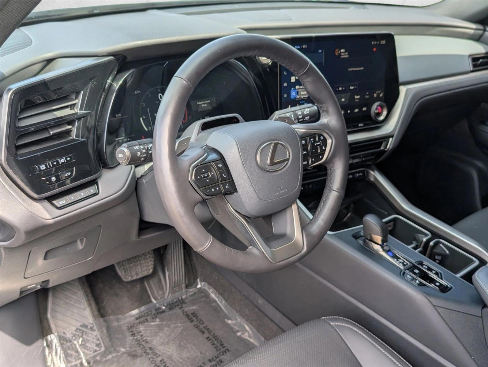 Thumbnail: 2026 Lexus TX - 3