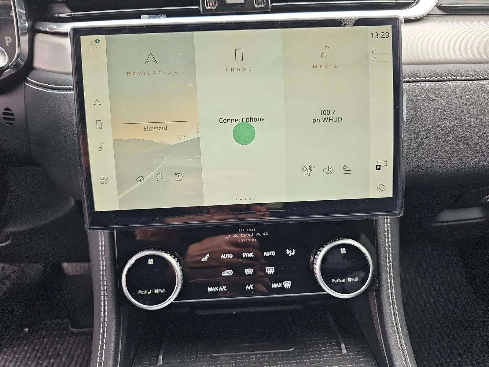 2026 Jaguar F-Pace R-Dynamic S - Photo 15