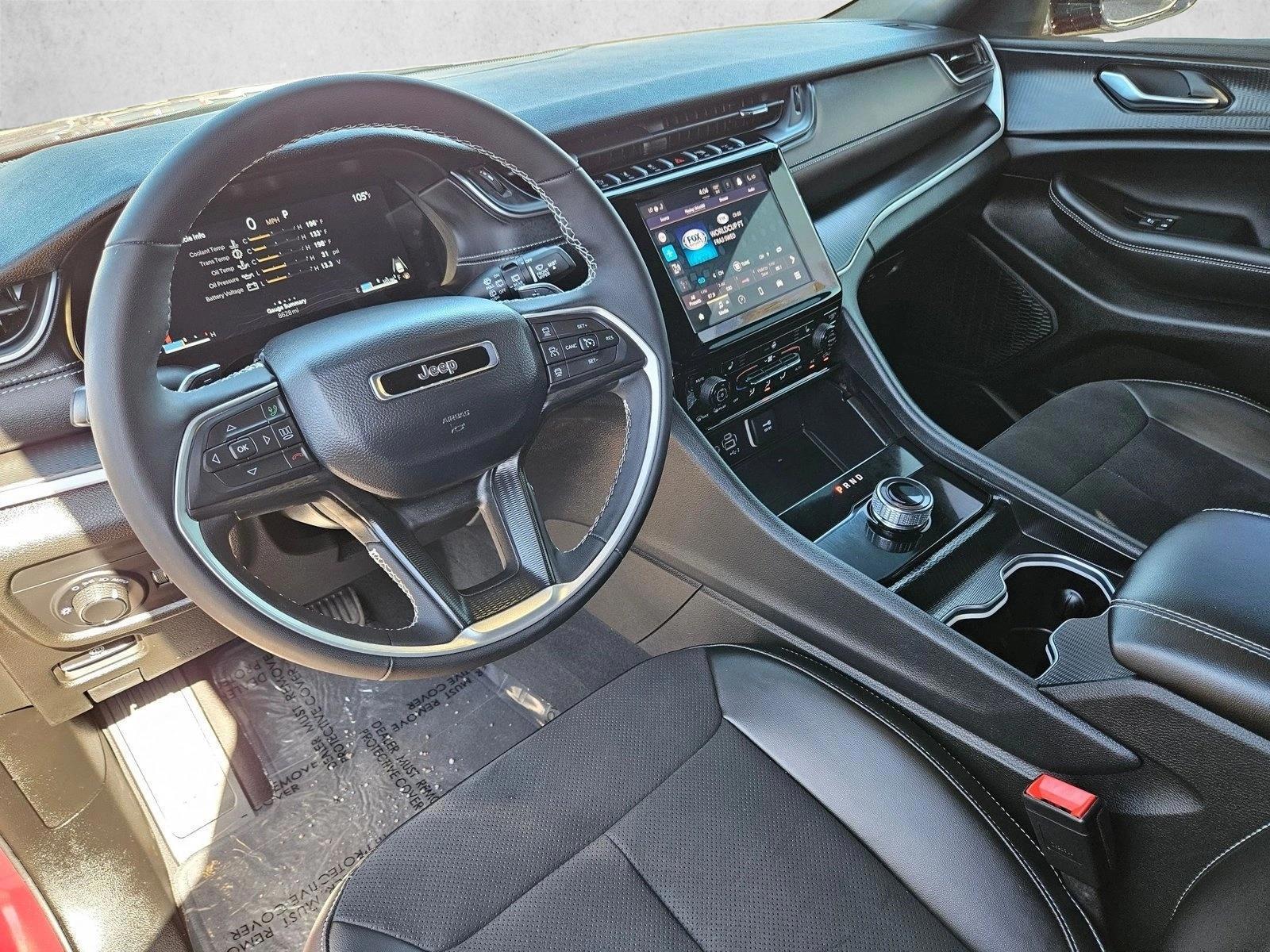 Thumbnail: 2025 Jeep Grand Cherokee L - 3