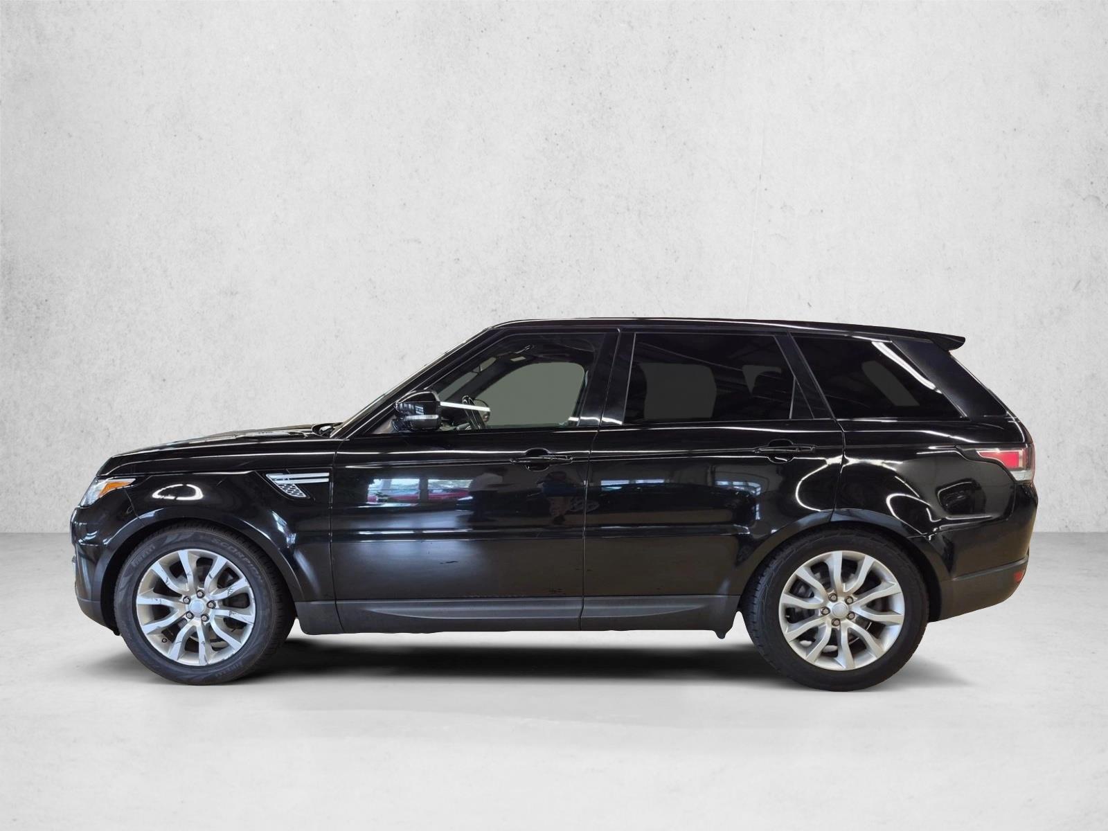 Thumbnail: 2016 Land Rover Range Rover Sport - 2