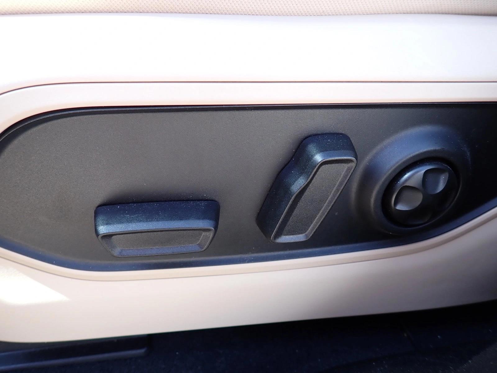Thumbnail: 2024 Jeep Grand Cherokee - 3
