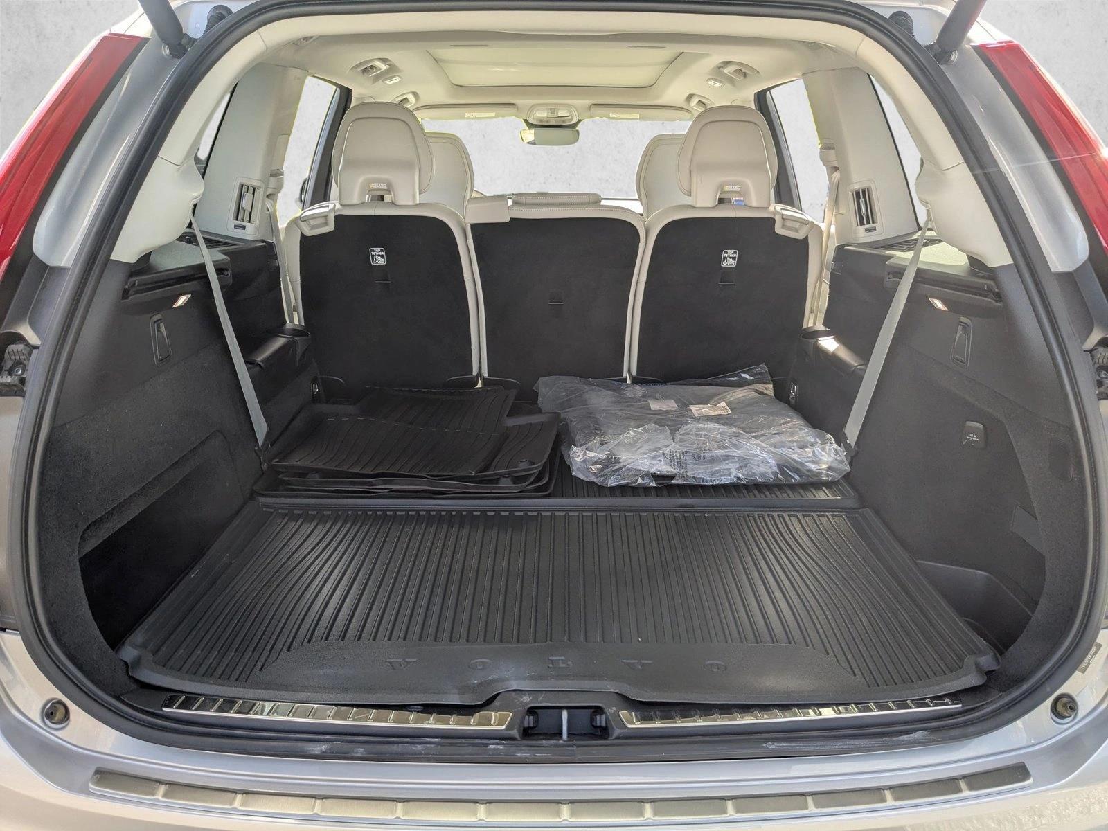 2023 Volvo XC90