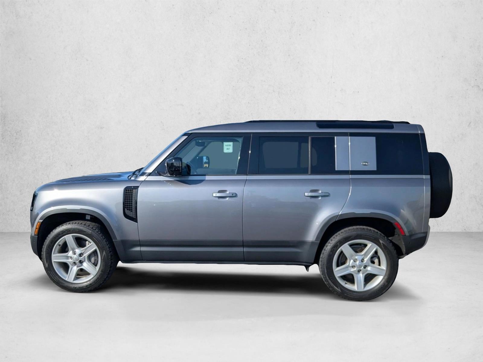 Thumbnail: 2022 Land Rover Defender - 2