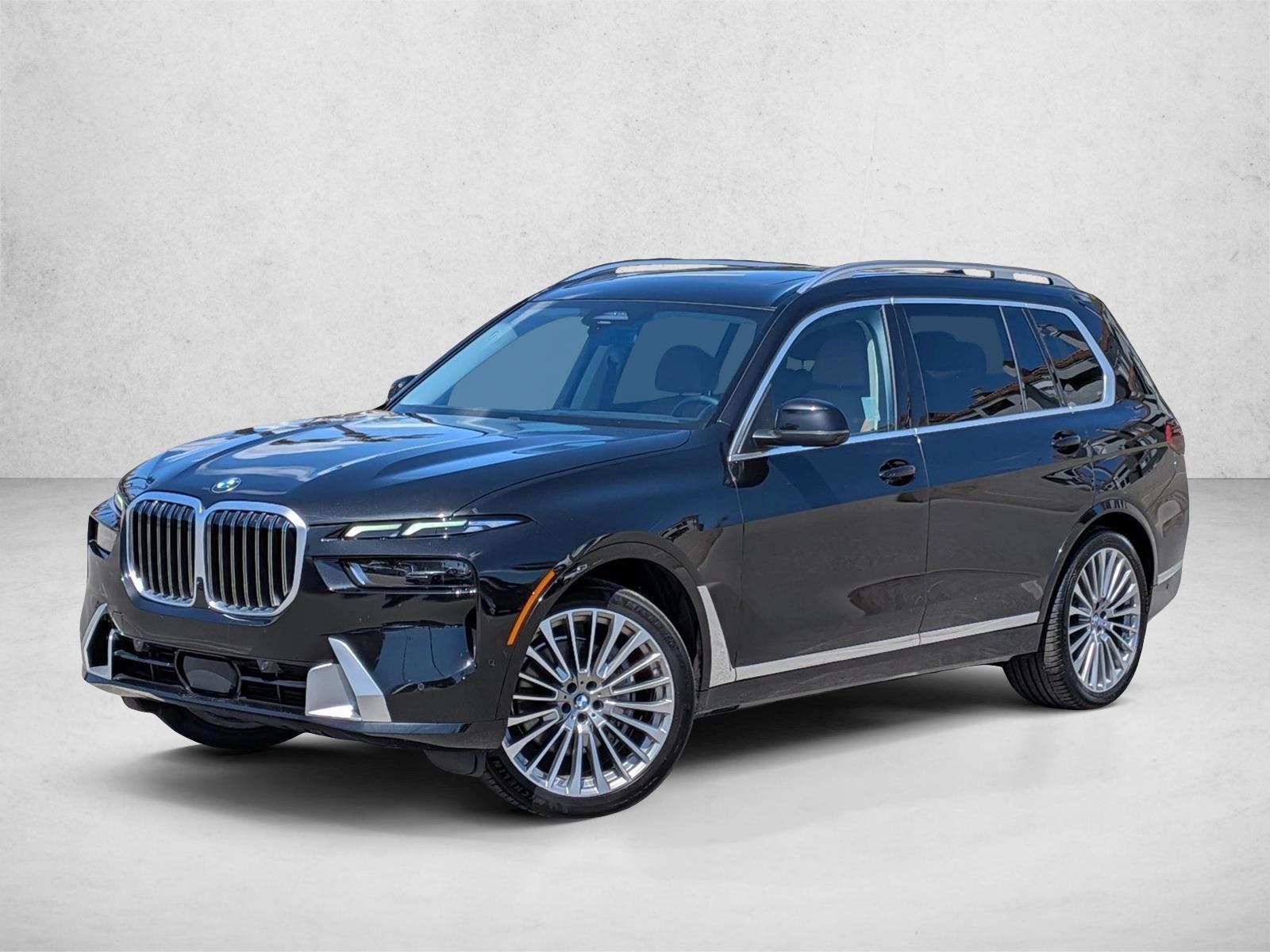 2023 BMW X7