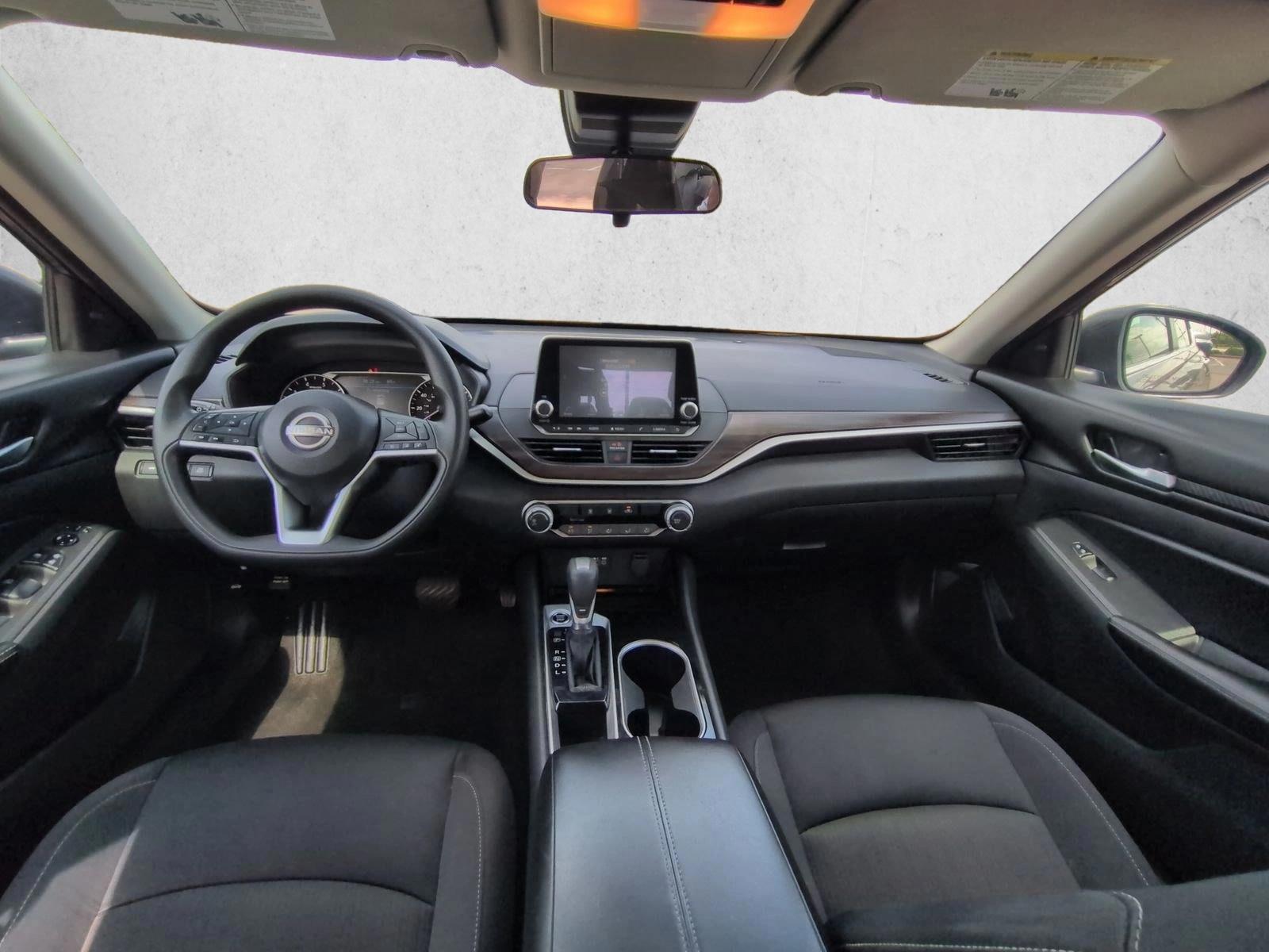 Thumbnail: 2024 Nissan Altima - 3