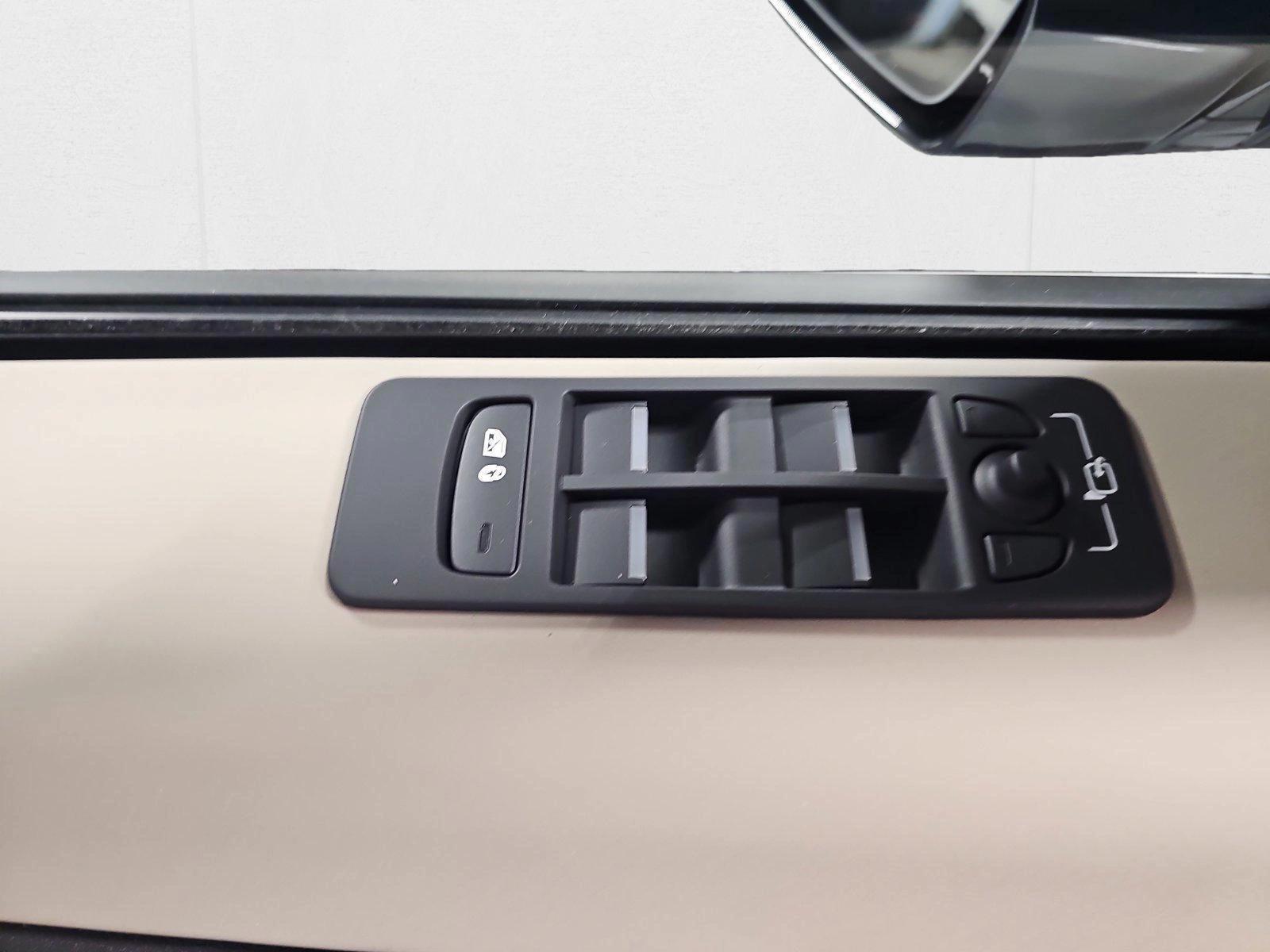 2025 Land Rover Discovery Sport S - Photo 25