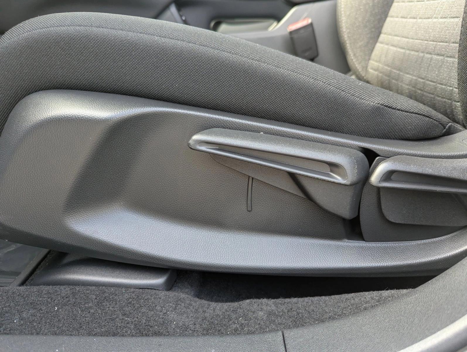 Thumbnail: 2026 Honda HR-V - 4