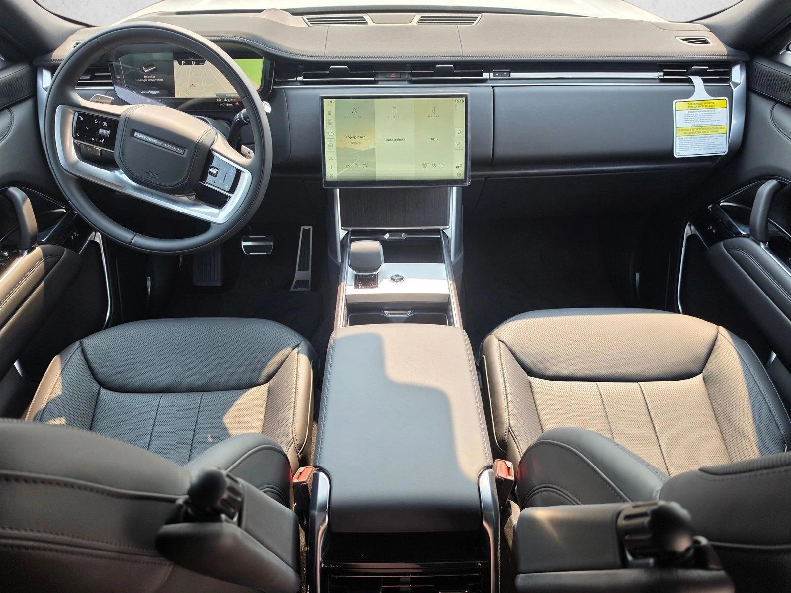 Thumbnail: 2026 Land Rover Range Rover - 3