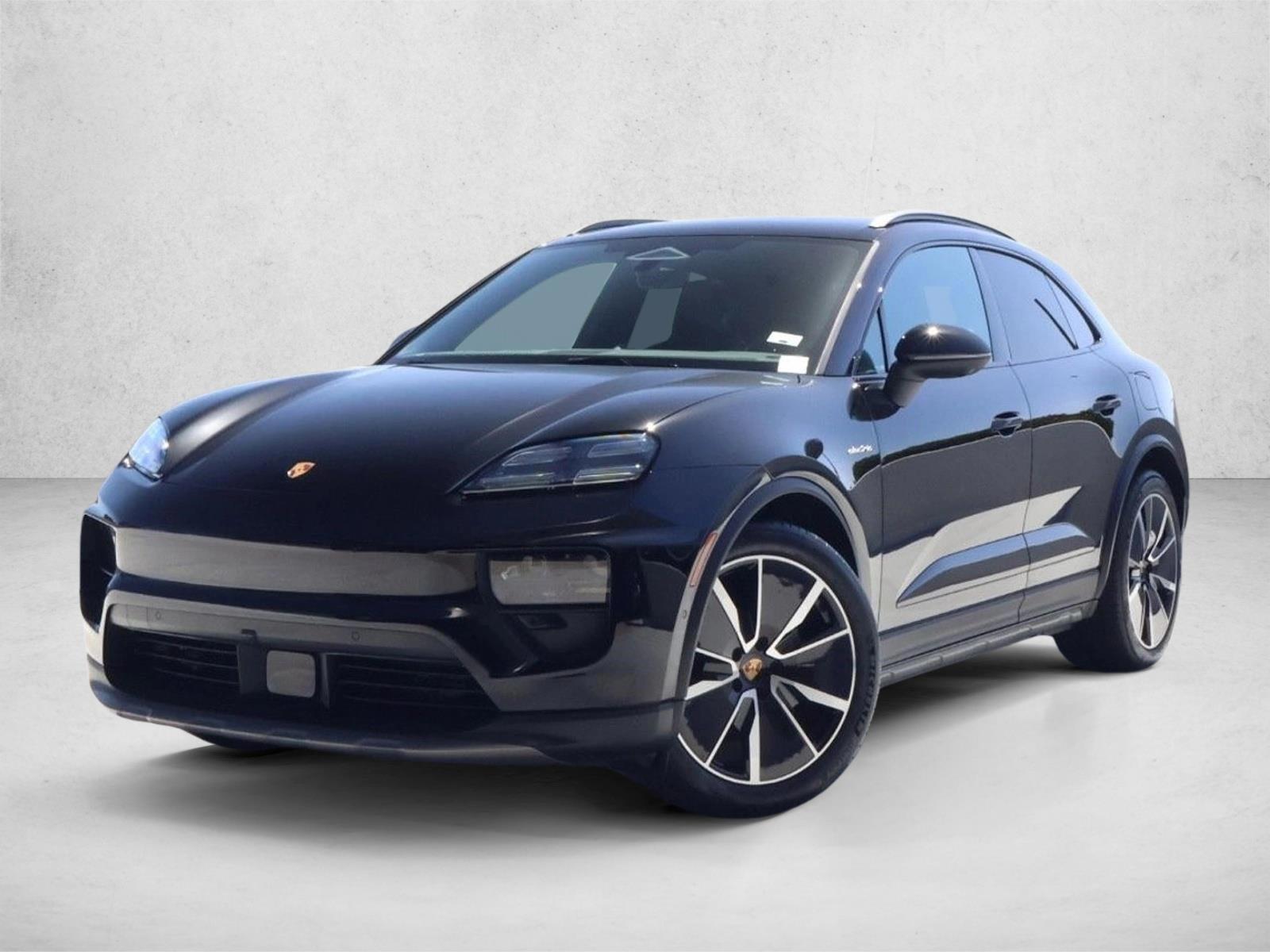Thumbnail: 2025 Porsche Macan - 1