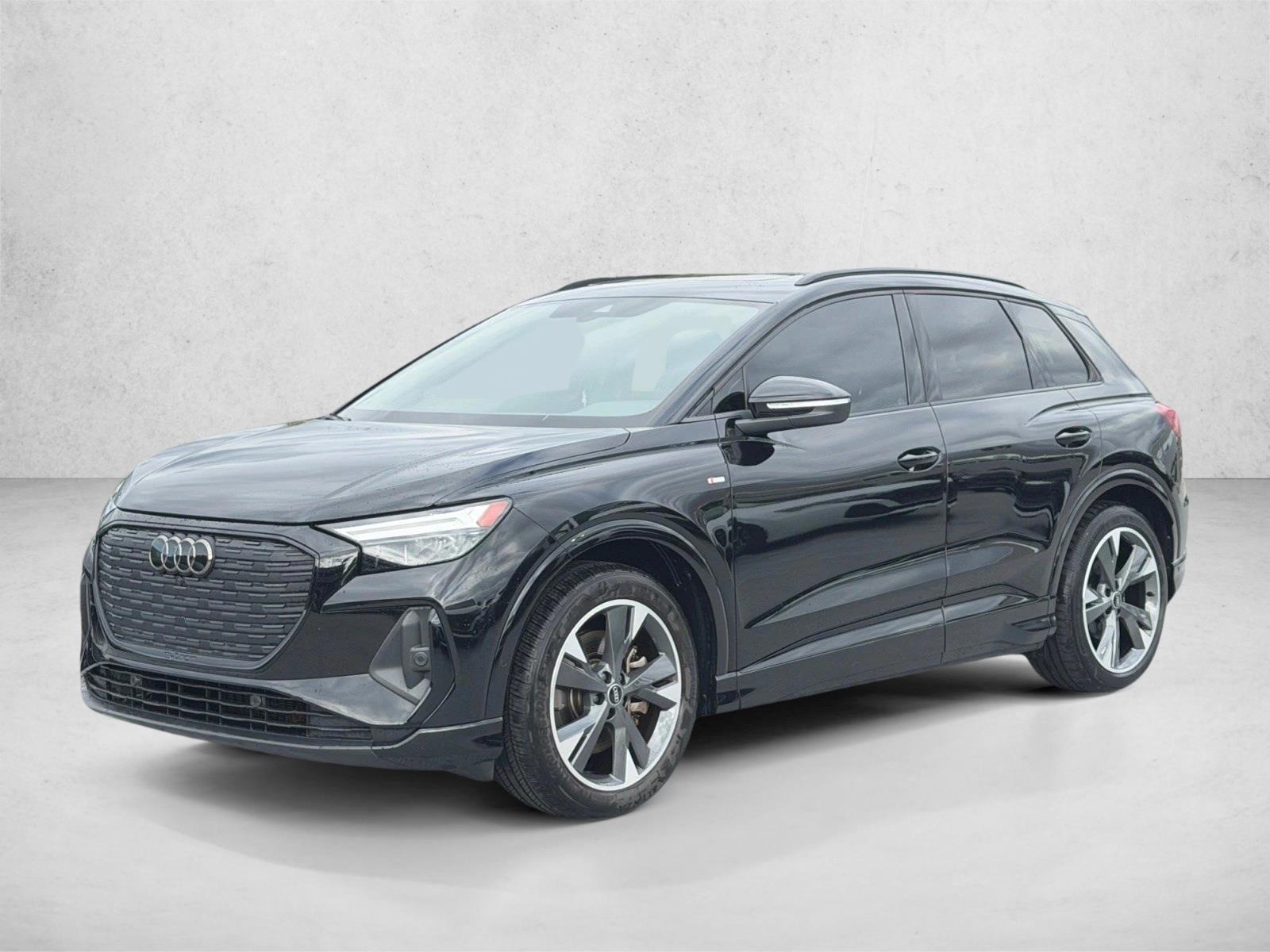Thumbnail: 2024 Audi Q4 e-tron - 1