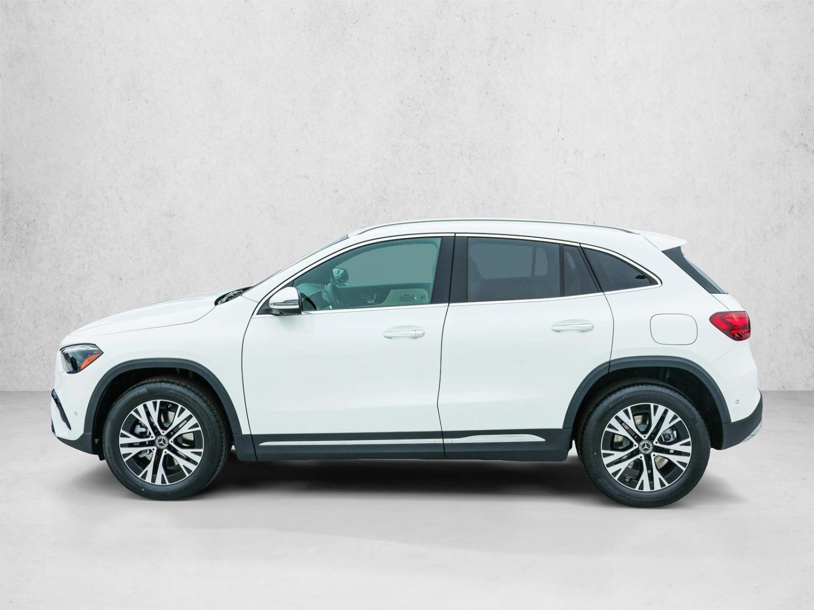 Thumbnail: 2026 Mercedes-Benz GLA - 2