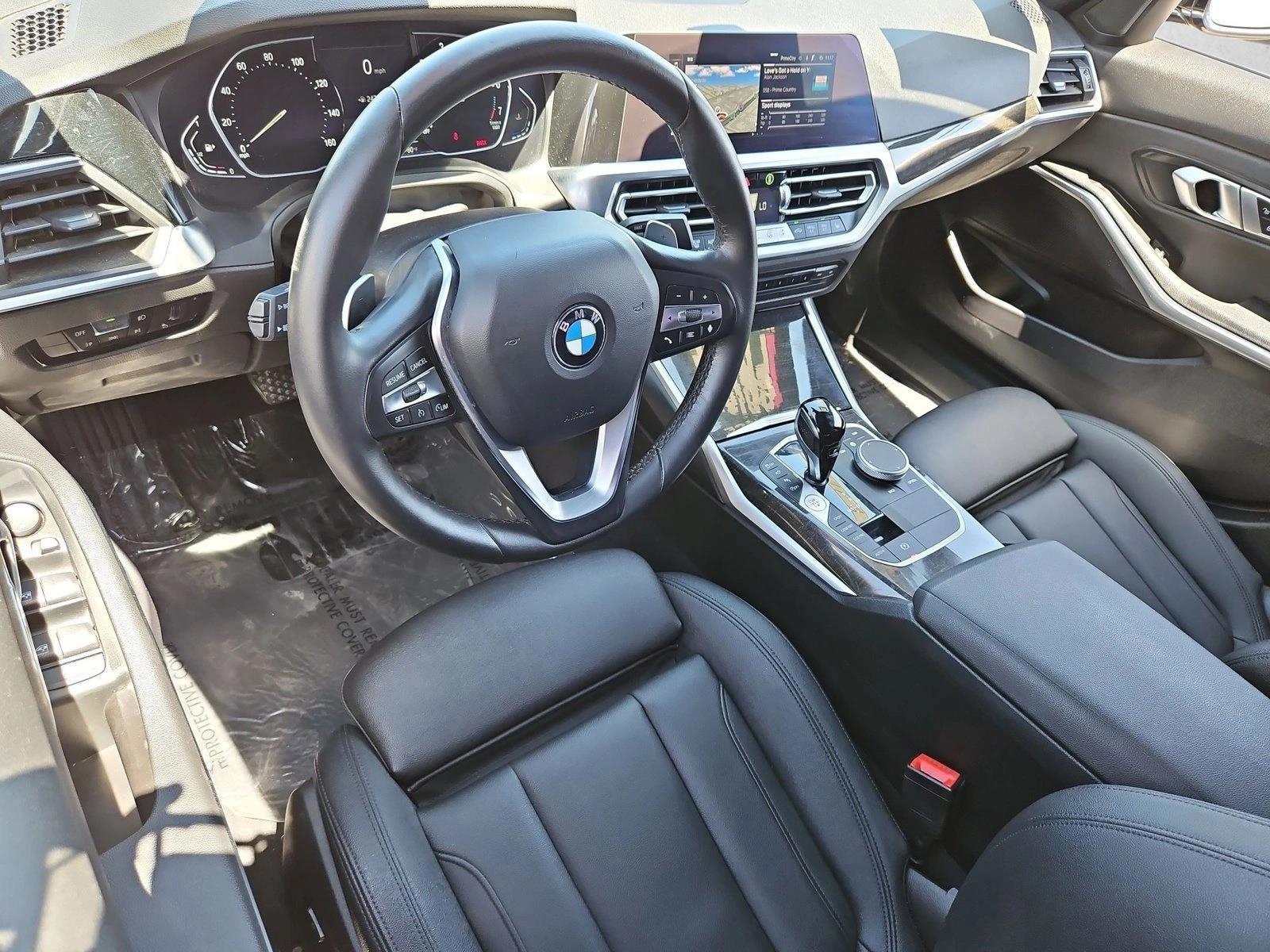 Thumbnail: 2021 BMW 3 Series - 3