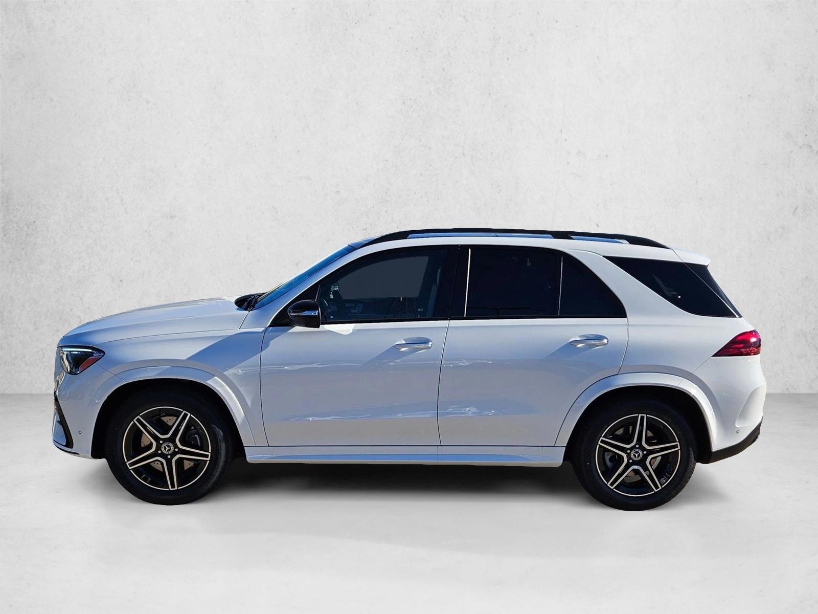Thumbnail: 2026 Mercedes-Benz GLE - 2