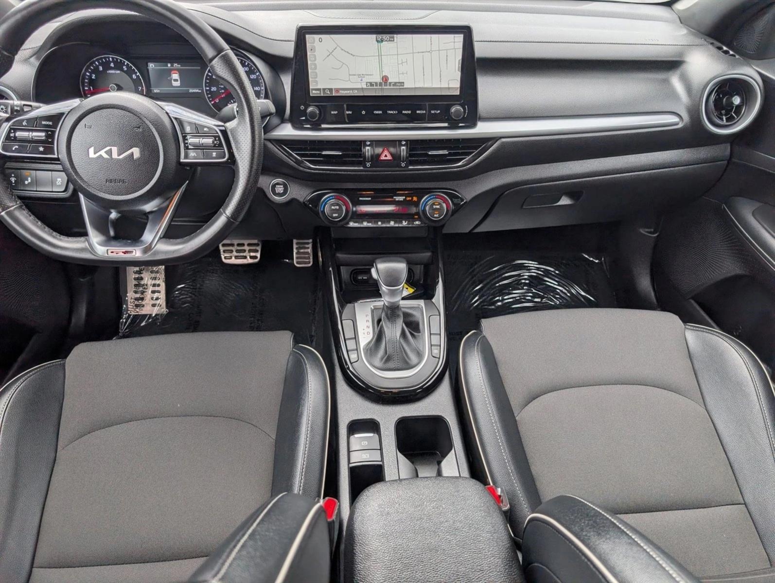 Thumbnail: 2024 Kia Forte - 3