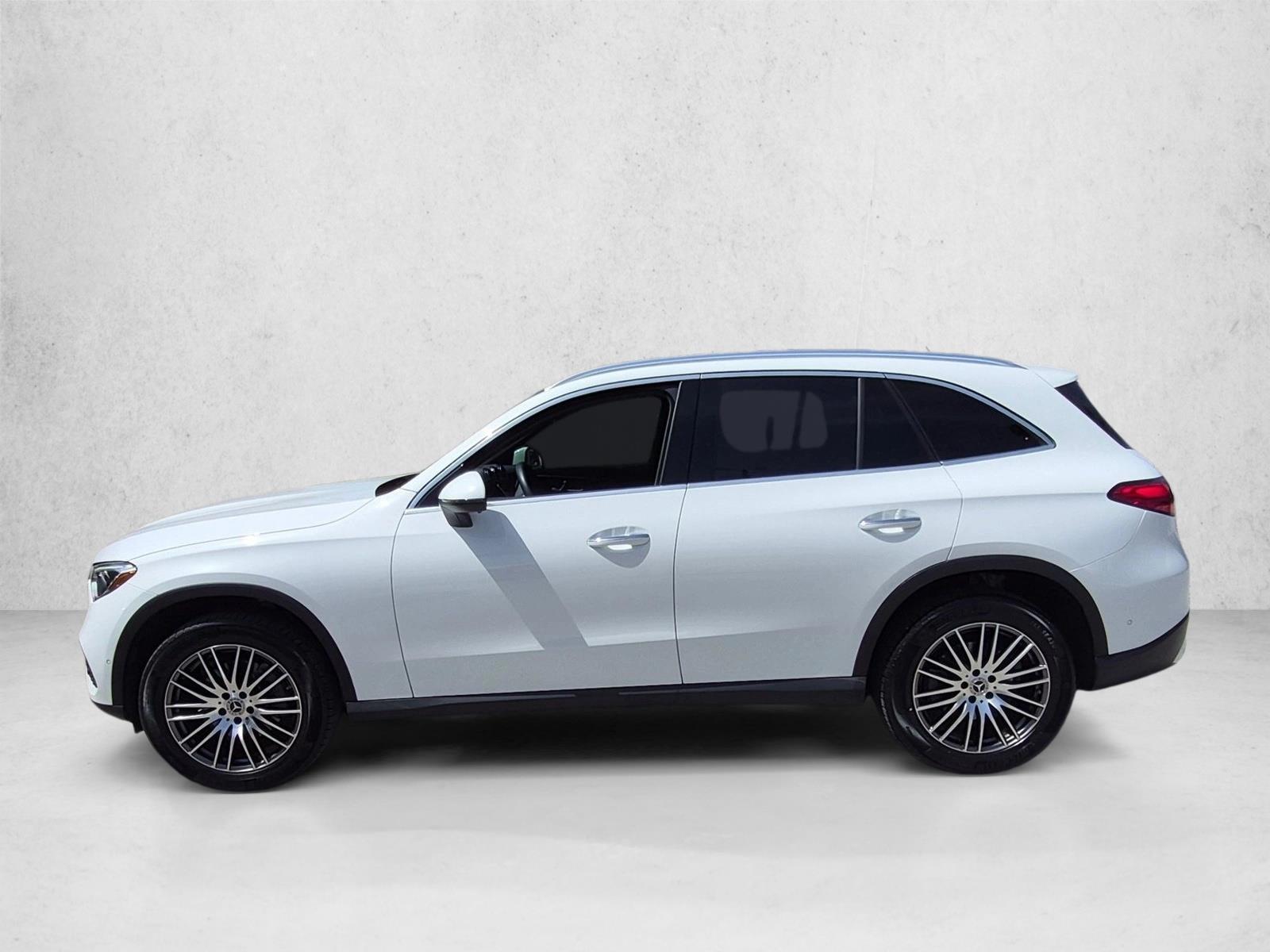 Thumbnail: 2026 Mercedes-Benz GLC - 2