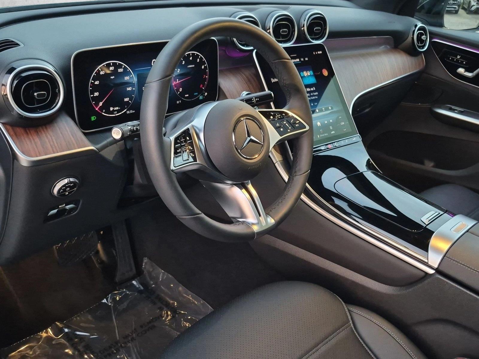 Thumbnail: 2026 Mercedes-Benz GLC - 3