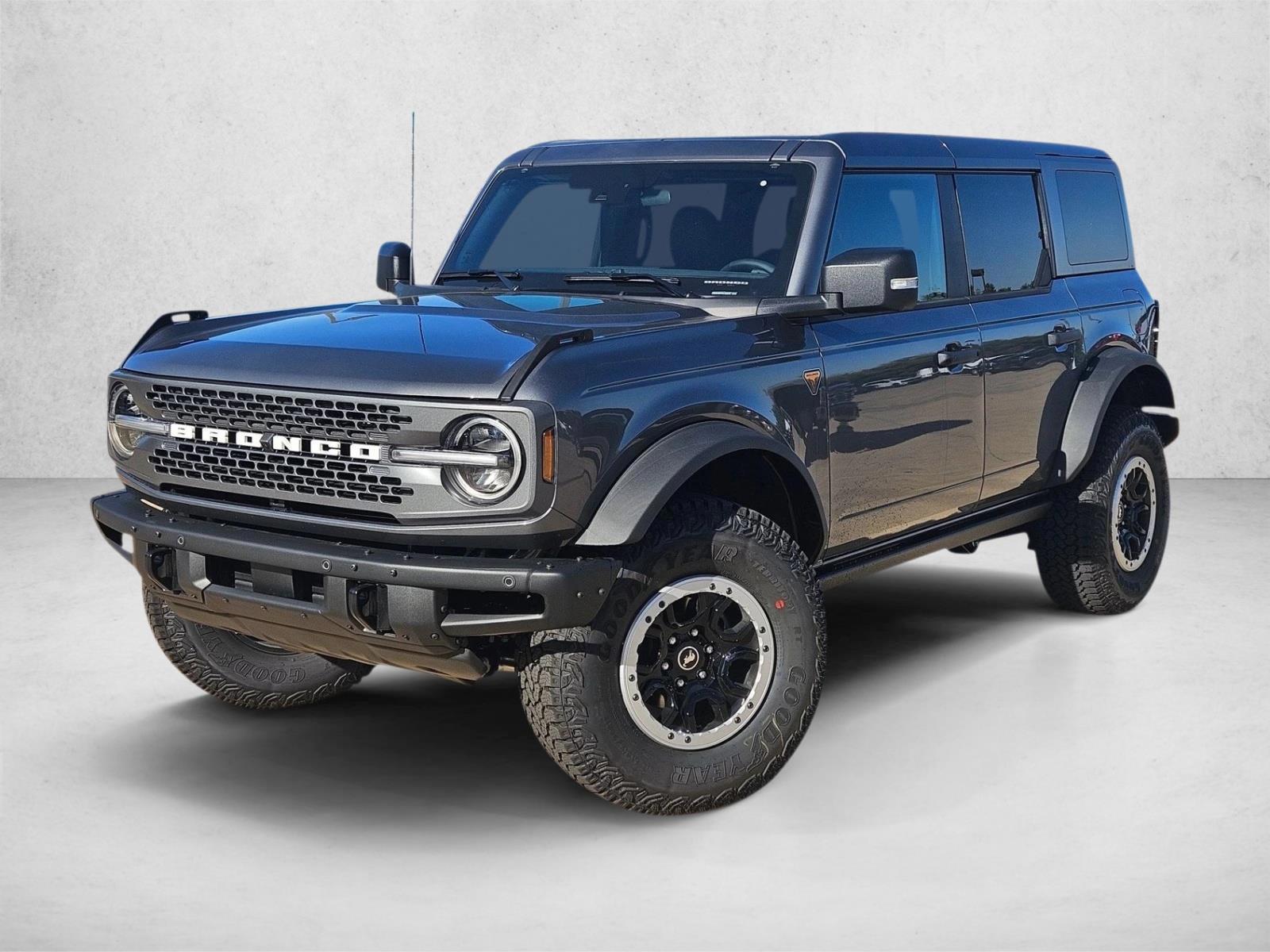 Thumbnail: 2025 Ford Bronco - 1